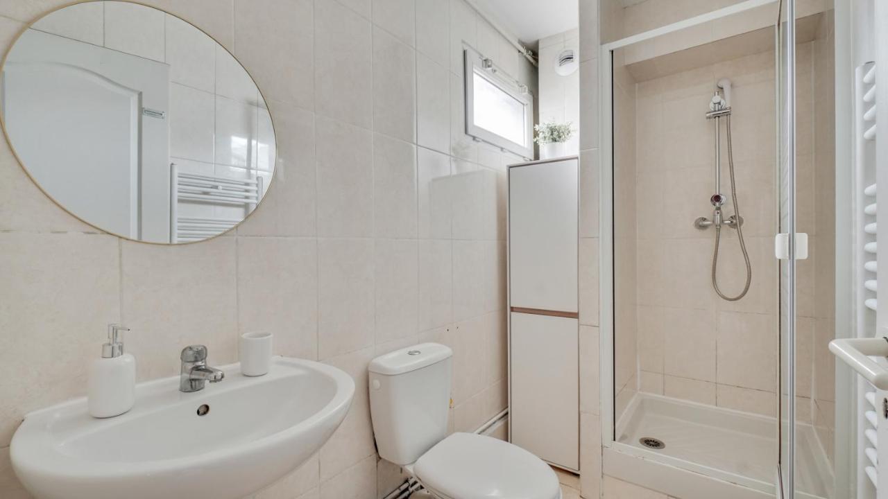 דירות אוברווילייה Chic Apart With Parking Near Paris מראה חיצוני תמונה
